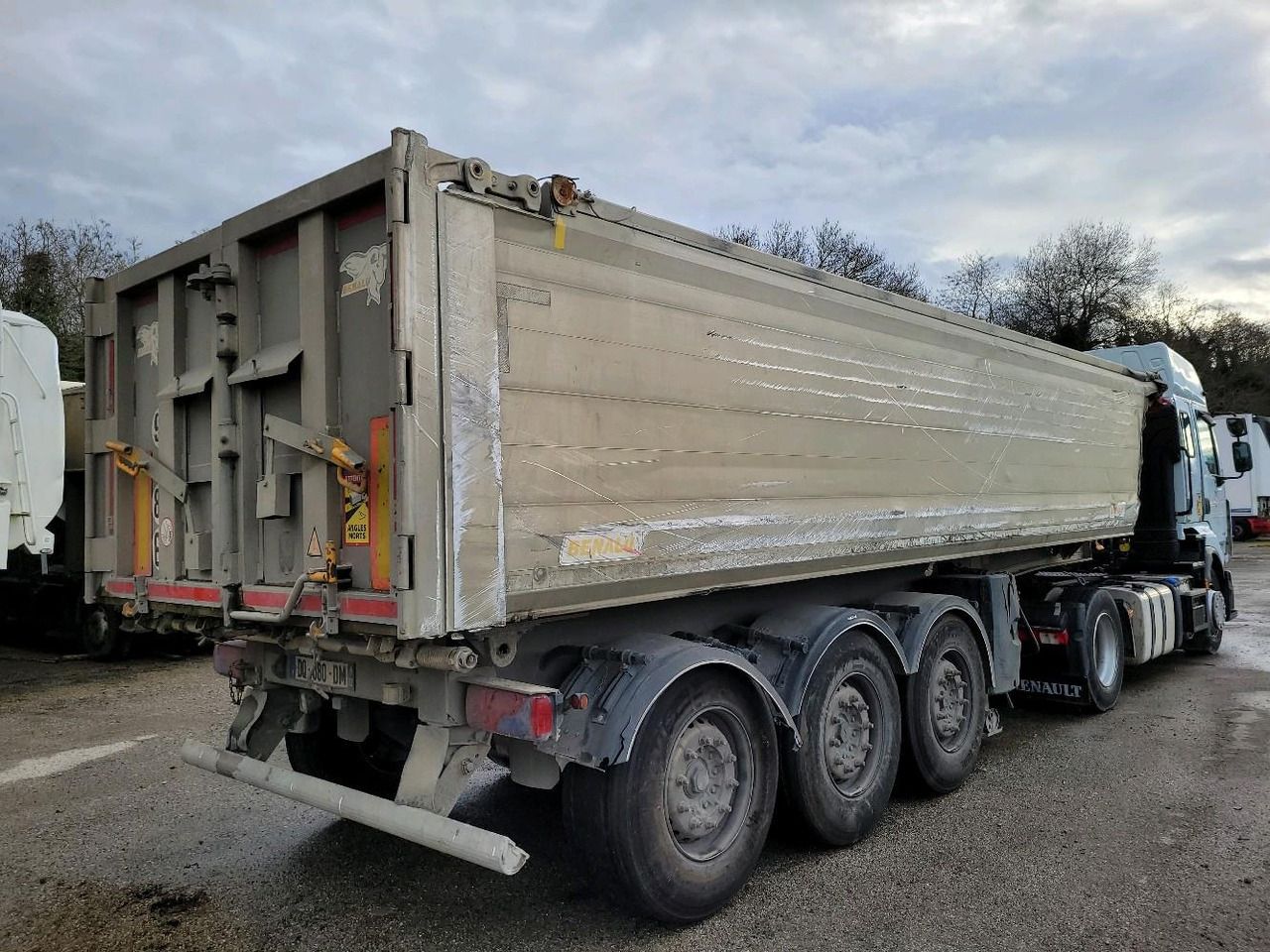 BENALU JUMBOLINE - Volquete semirremolque: foto 3 BENALU JUMBOLINE - Volquete semirremolque: foto 3