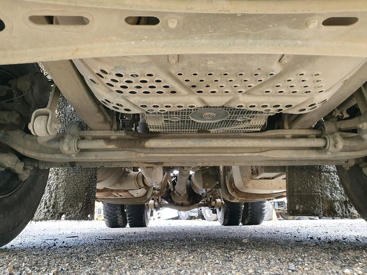 Cabeza tractora DAF CF510: foto 20