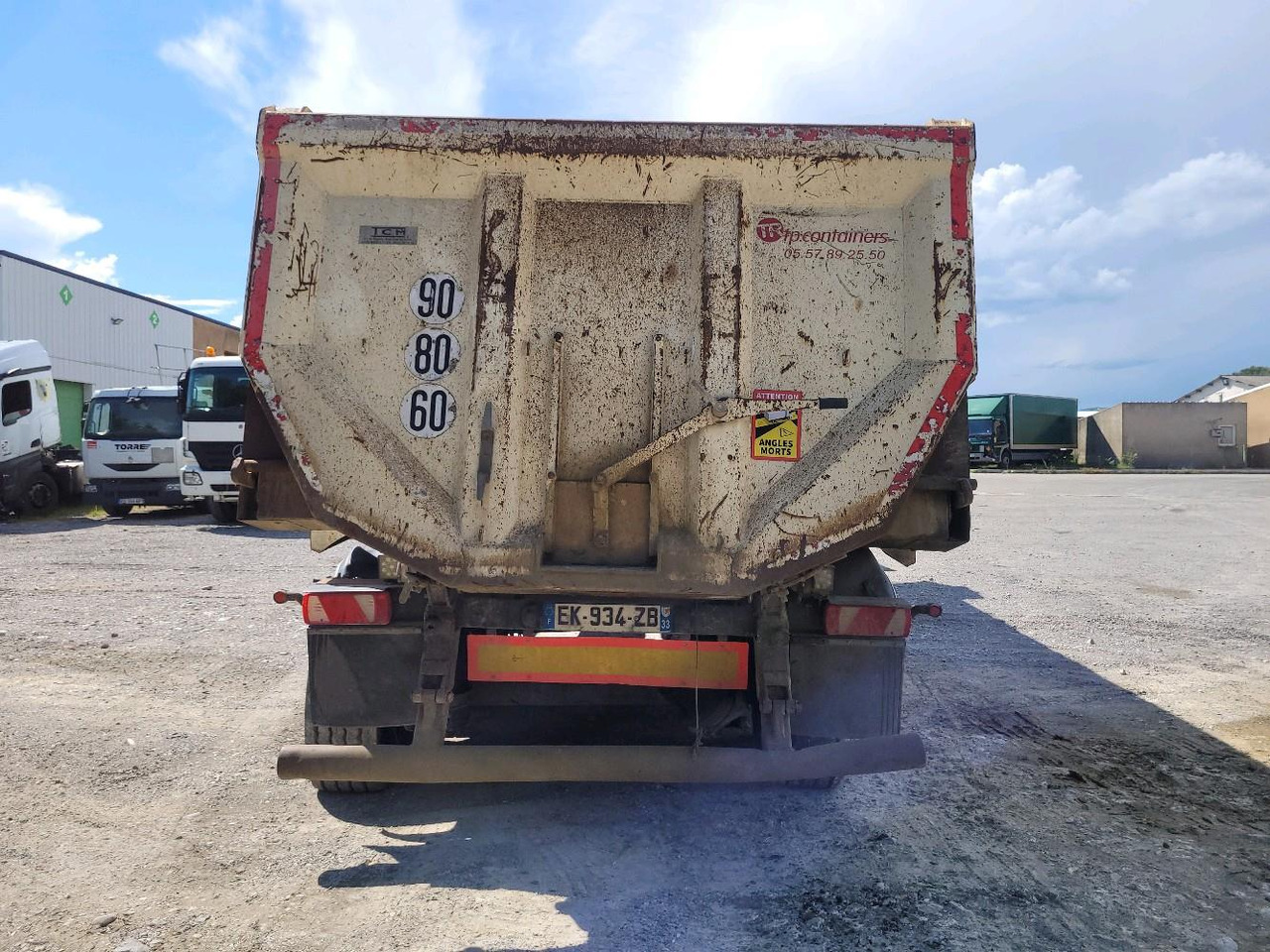 LOUAULT BENNE TP SR39 - Volquete semirremolque: foto 5 LOUAULT BENNE TP SR39 - Volquete semirremolque: foto 5