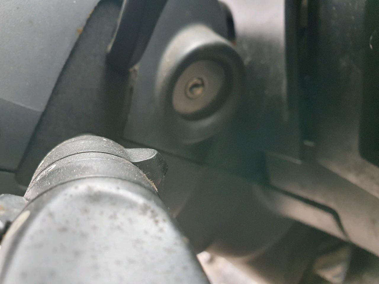 Camión caja cerrada RENAULT D 12 DTI 215: foto 17 Camión caja cerrada RENAULT D 12 DTI 215: foto 17