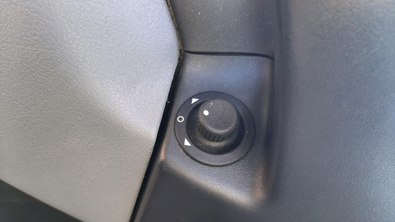 Frigorífico camión RENAULT PORTEUR FRIGO D: foto 17