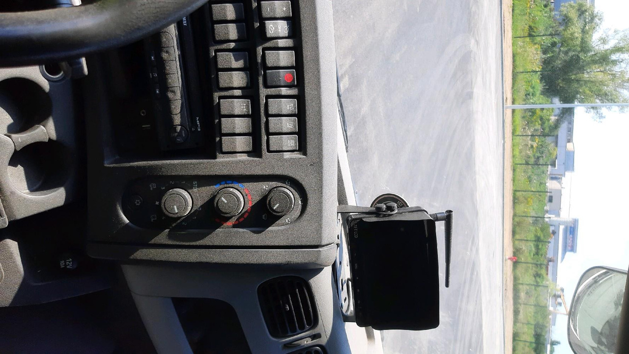 Frigorífico camión RENAULT PORTEUR FRIGO D: foto 12