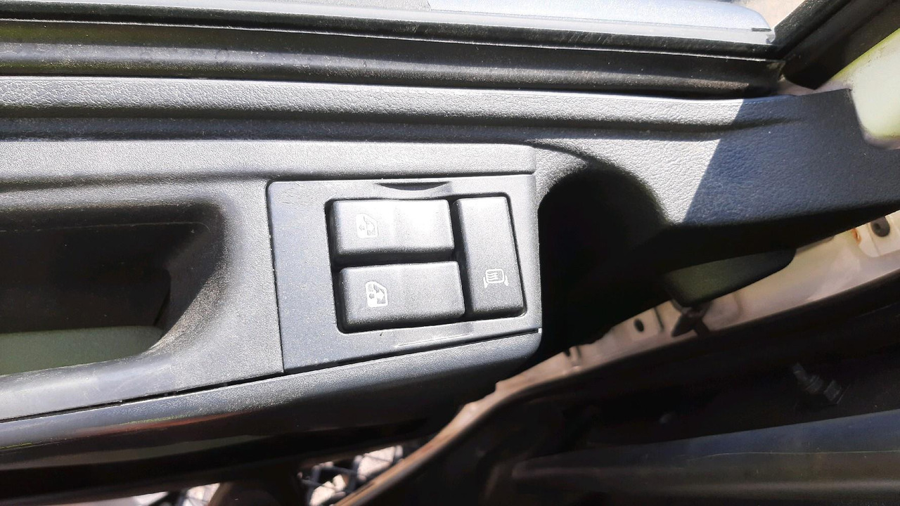 Frigorífico camión RENAULT PORTEUR FRIGO D: foto 16