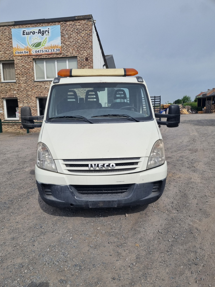 IVECO DAILY 35C18 - Cabeza tractora BE: foto 3 IVECO DAILY 35C18 - Cabeza tractora BE: foto 3
