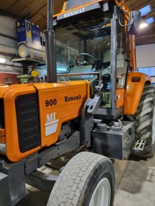 Renault RENAULT 900 MI - Tractor: foto 1 Renault RENAULT 900 MI - Tractor: foto 1