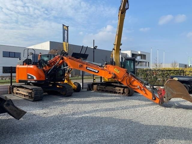 Doosan DX140LCR-5 - Excavadora de cadenas: foto 3 Doosan DX140LCR-5 - Excavadora de cadenas: foto 3