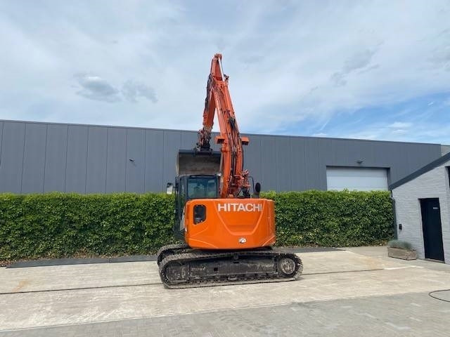 Hitachi ZX 135 US 5-B - Excavadora de cadenas: foto 3 Hitachi ZX 135 US 5-B - Excavadora de cadenas: foto 3