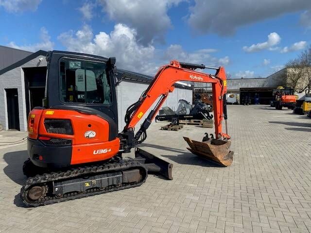 Kubota U 36-4 - Miniexcavadora: foto 2 Kubota U 36-4 - Miniexcavadora: foto 2