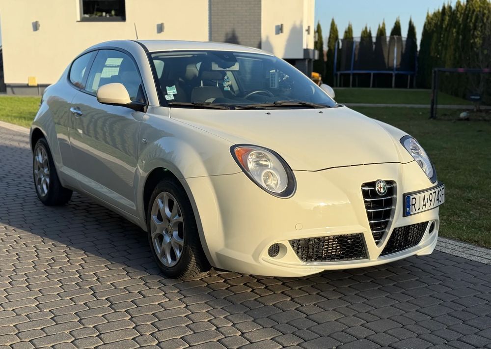 Alfa Romeo Mito - Coche: foto 1 Alfa Romeo Mito - Coche: foto 1