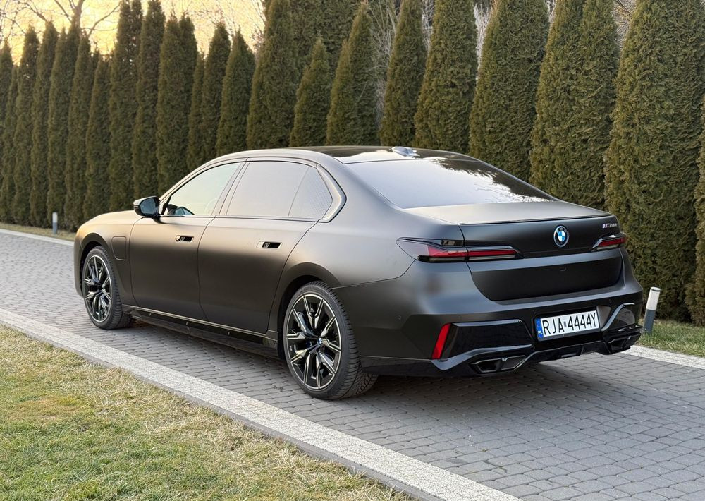 BMW Seria 7 - Sedan: foto 4 BMW Seria 7 - Sedan: foto 4