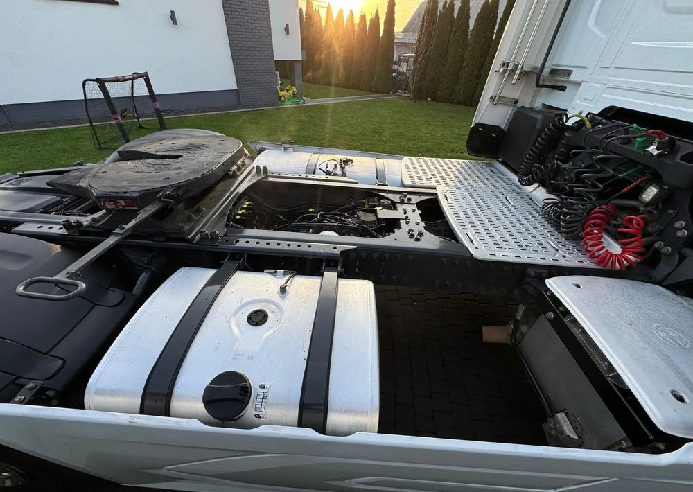 DAF XF 530 RETARDER PARK COOL - Cabeza tractora: foto 5 DAF XF 530 RETARDER PARK COOL - Cabeza tractora: foto 5