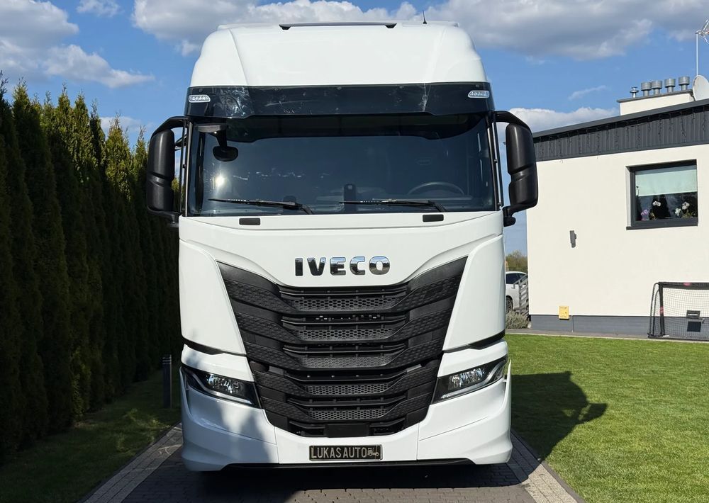 Iveco S-WAY 530 RETARDER - Cabeza tractora: foto 2 Iveco S-WAY 530 RETARDER - Cabeza tractora: foto 2
