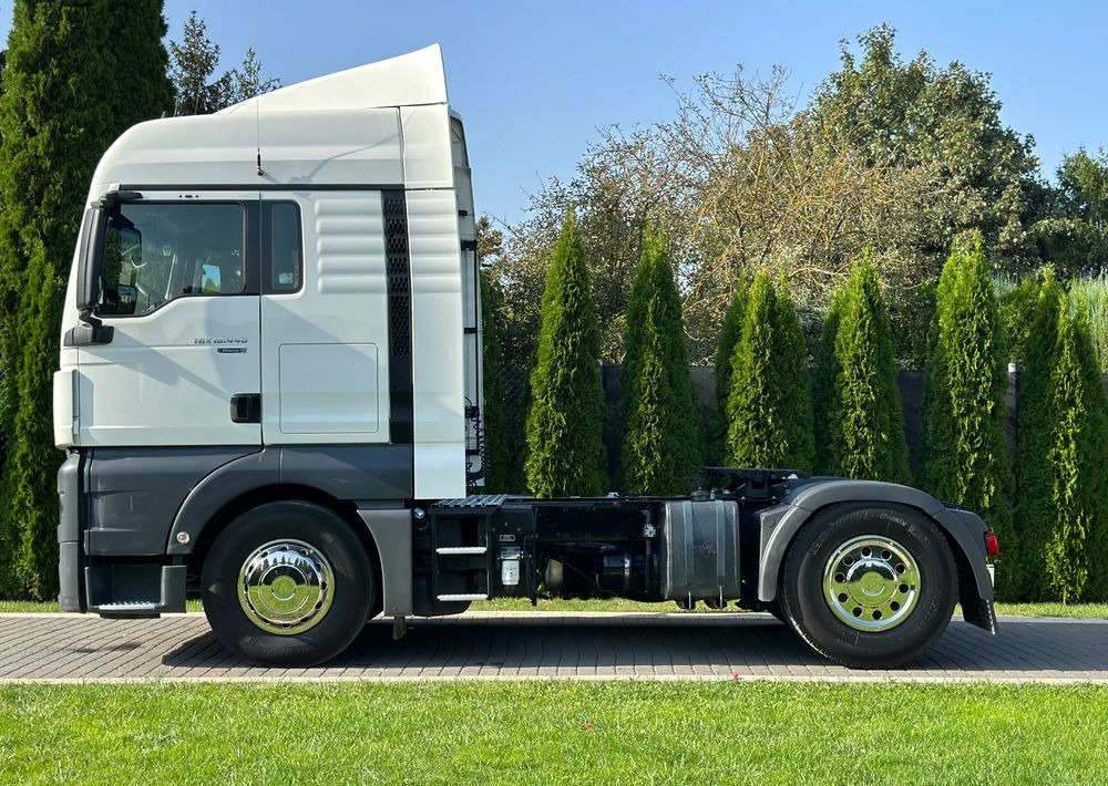 MAN TGX 18.440 HYDRAULIKA - Cabeza tractora: foto 4 MAN TGX 18.440 HYDRAULIKA - Cabeza tractora: foto 4
