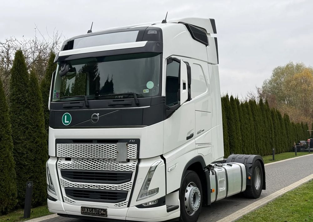 Volvo FH 460 AUTOMAT PARK COOL DWA ZBIORNIKI - Cabeza tractora: foto 3 Volvo FH 460 AUTOMAT PARK COOL DWA ZBIORNIKI - Cabeza tractora: foto 3