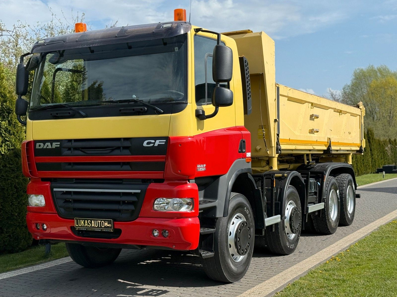 DAF CF 85.410 TIPPER HYDROBOARD - Volquete camión: foto 4 DAF CF 85.410 TIPPER HYDROBOARD - Volquete camión: foto 4