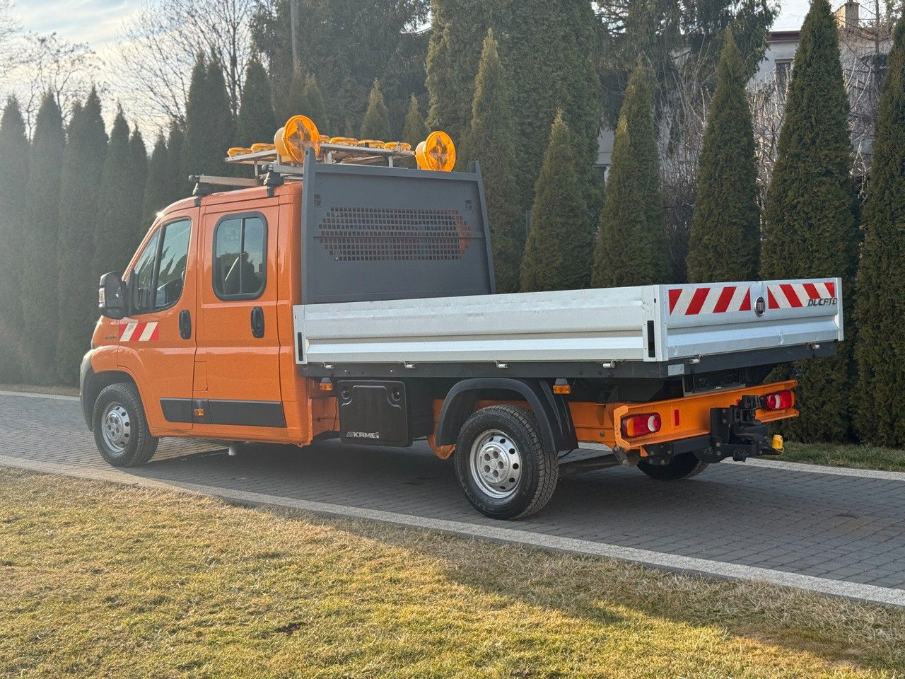 Fiat DUCATO WEBASTO DOPPLECABINE 7 SEAT - Caja abierta furgoneta: foto 5 Fiat DUCATO WEBASTO DOPPLECABINE 7 SEAT - Caja abierta furgoneta: foto 5