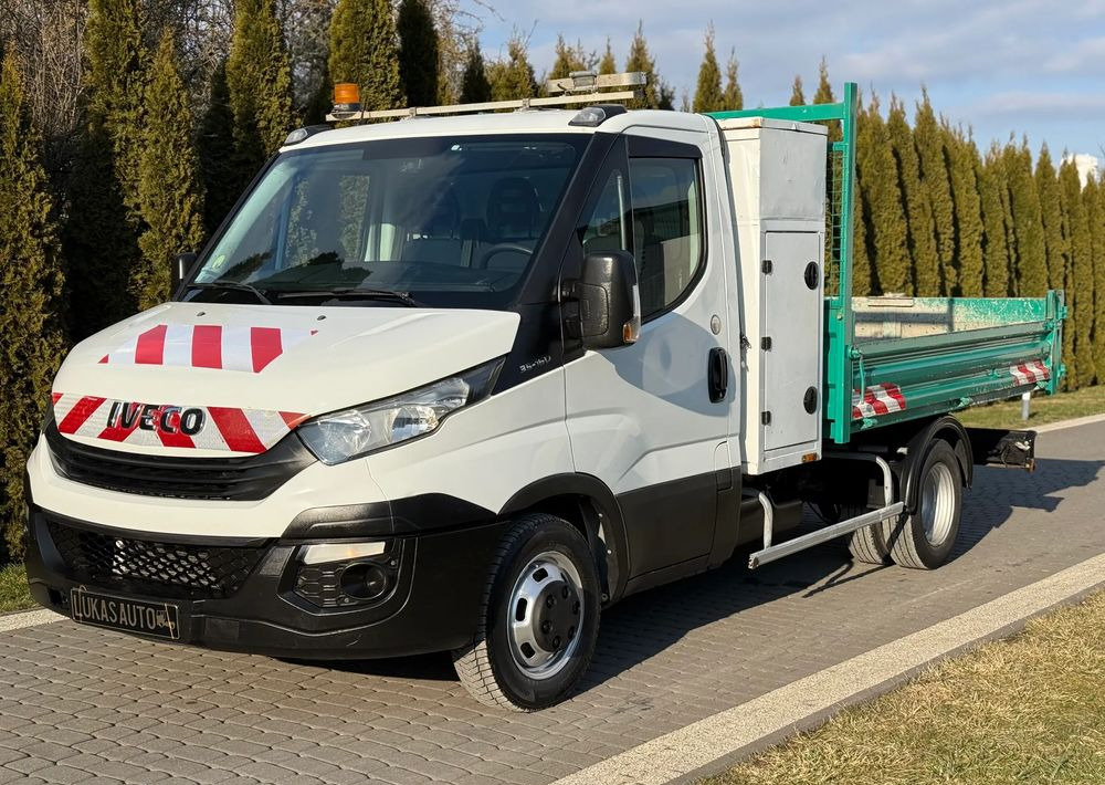 Iveco DAILY 35C15 WYROTKA SKRZYNKA - Volquete furgoneta: foto 3 Iveco DAILY 35C15 WYROTKA SKRZYNKA - Volquete furgoneta: foto 3