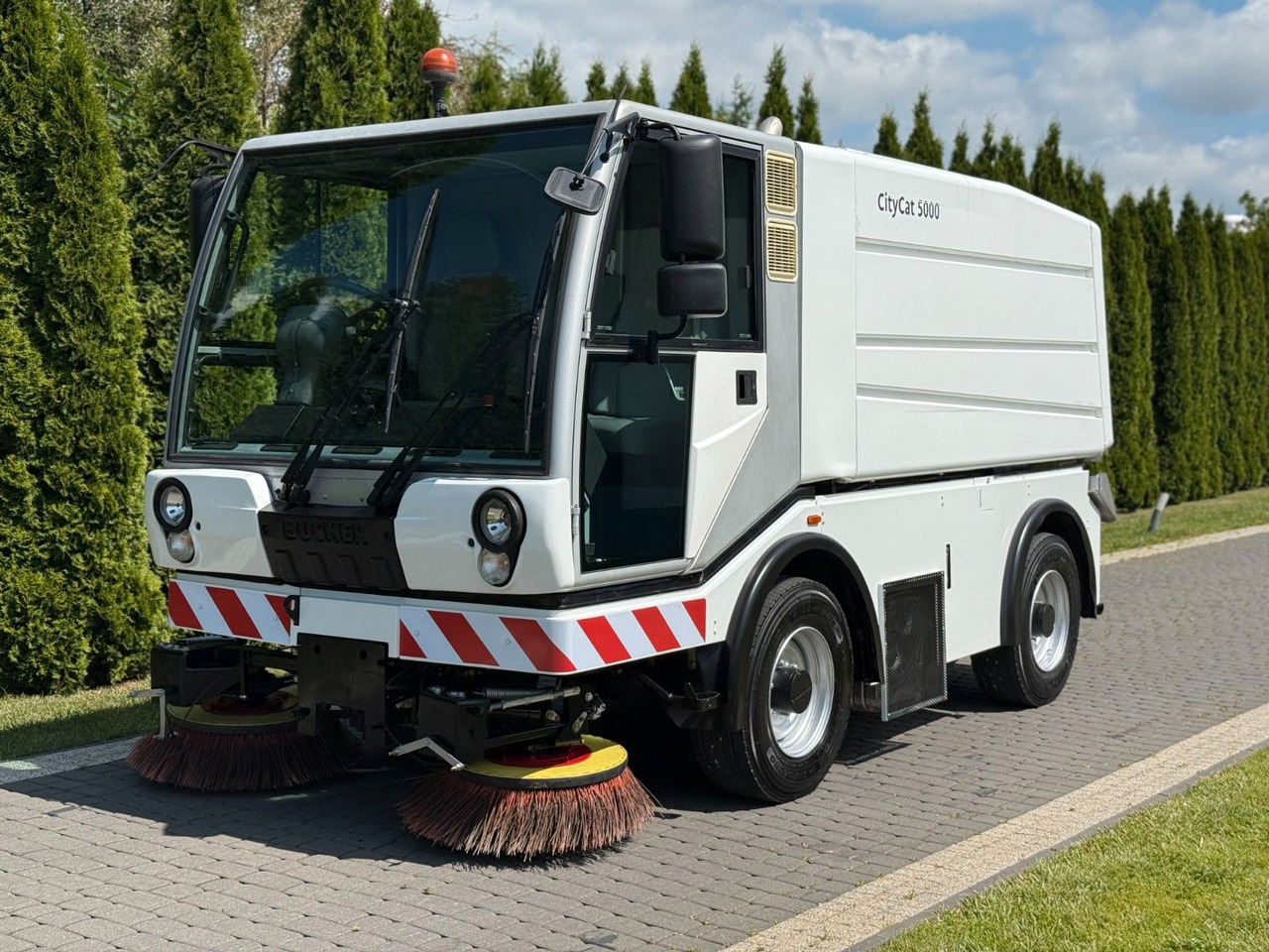 Schmidt BUCHER CITYCAT 5000 SWEEPER - Barredora vial: foto 1 Schmidt BUCHER CITYCAT 5000 SWEEPER - Barredora vial: foto 1