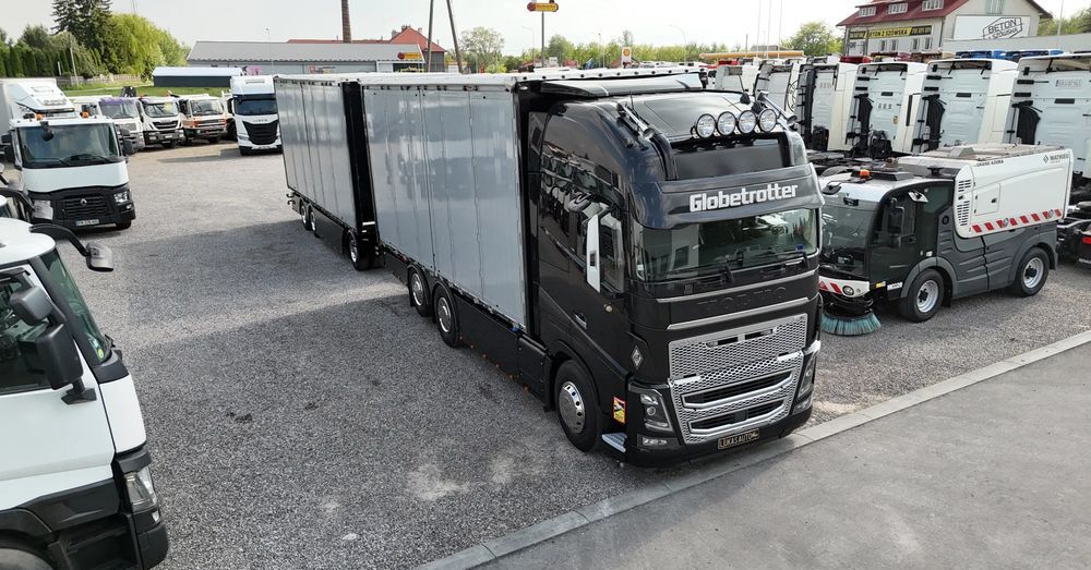 Volvo FH16 660 HP TANDEM 6x2 LIMITED EDITION - Camión caja cerrada: foto 1 Volvo FH16 660 HP TANDEM 6x2 LIMITED EDITION - Camión caja cerrada: foto 1