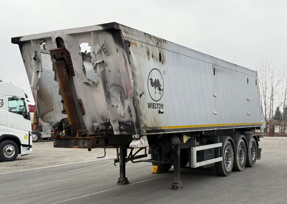 Wielton 42 m3 OSIE SAF USZKODZONY - Volquete semirremolque: foto 3 Wielton 42 m3 OSIE SAF USZKODZONY - Volquete semirremolque: foto 3