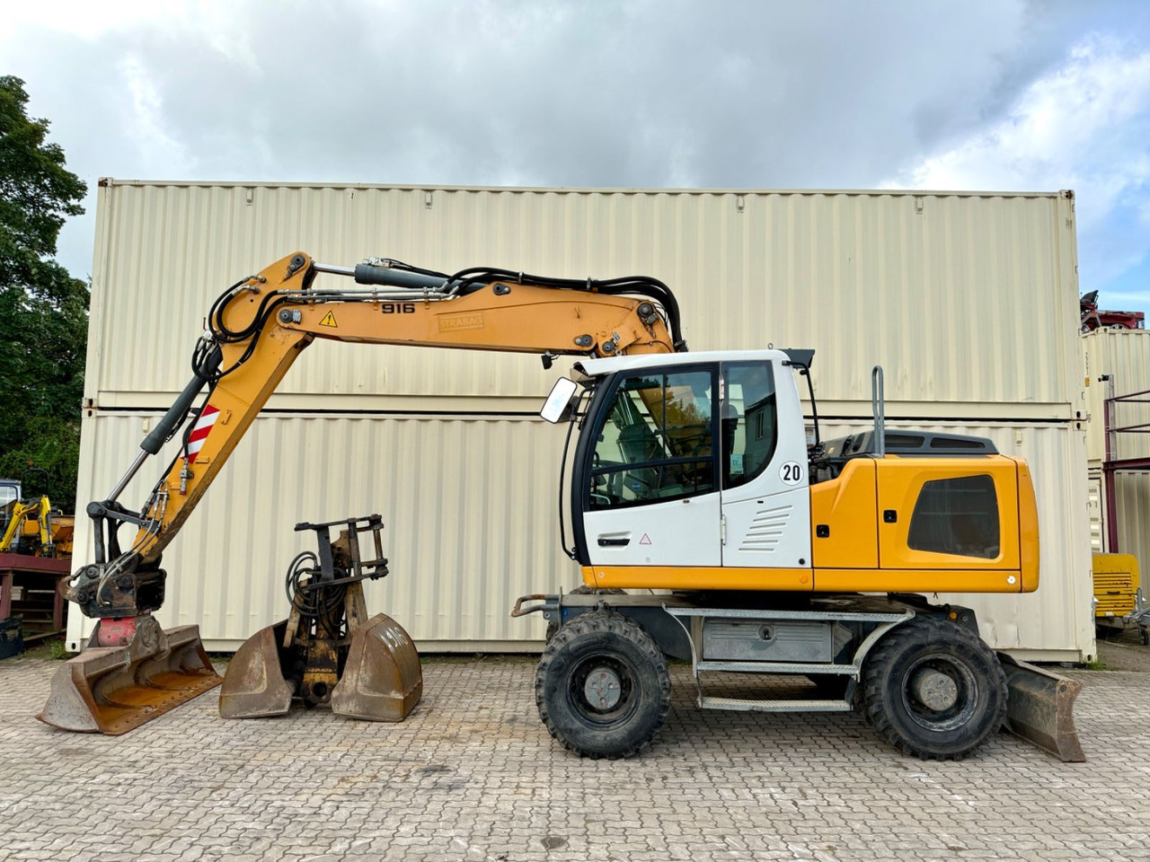 Liebherr A916 / Deutsche Maschine / Löffel + Greifer - Excavadora de ruedas: foto 2 Liebherr A916 / Deutsche Maschine / Löffel + Greifer - Excavadora de ruedas: foto 2