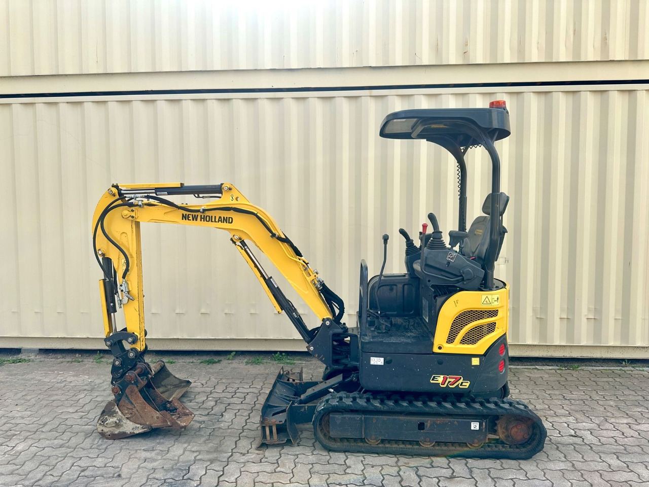 New Holland E17C / 2021 BJ / 508 H / 2 x Löffel - Miniexcavadora: foto 2 New Holland E17C / 2021 BJ / 508 H / 2 x Löffel - Miniexcavadora: foto 2