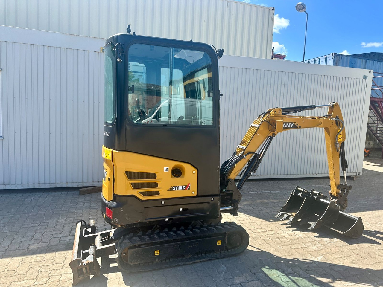 Sany SY18C / 2022 BJ / 294 H / 3 x Löffel - Miniexcavadora: foto 4 Sany SY18C / 2022 BJ / 294 H / 3 x Löffel - Miniexcavadora: foto 4