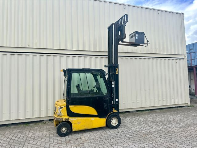 Yale ERP30VL / Seitenschieber + Zinkenverstellung - Carretilla elevadora eléctrica: foto 5 Yale ERP30VL / Seitenschieber + Zinkenverstellung - Carretilla elevadora eléctrica: foto 5