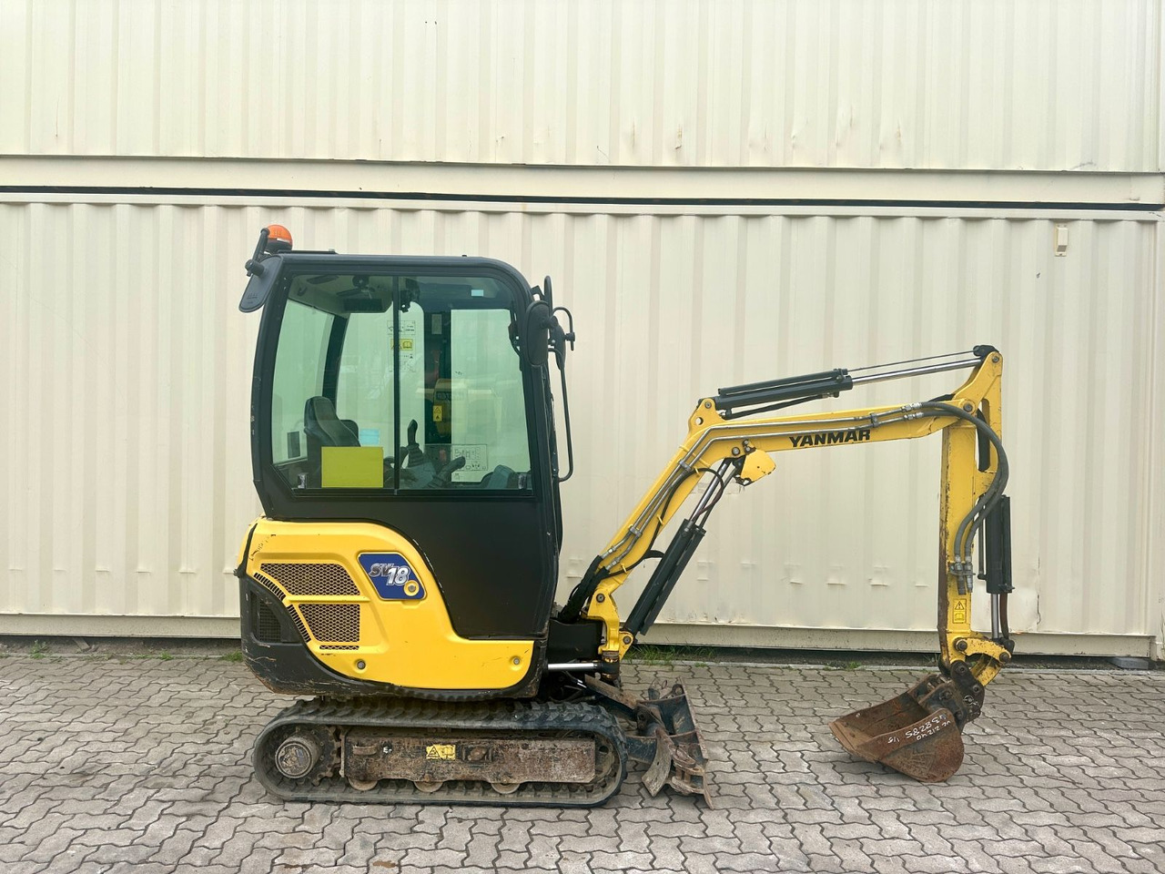 Yanmar SV18 / 2020 BJ / 1.374 H / Verbreit. LW - Miniexcavadora: foto 1 Yanmar SV18 / 2020 BJ / 1.374 H / Verbreit. LW - Miniexcavadora: foto 1