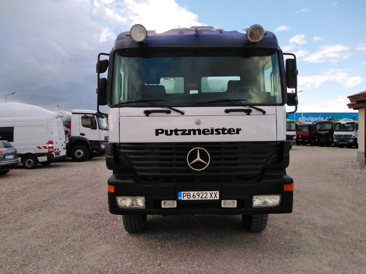 Mercedes-Benz ACTROS 3240 Putzmeister 26.67S - Bomba de hormigón: foto 2 Mercedes-Benz ACTROS 3240 Putzmeister 26.67S - Bomba de hormigón: foto 2