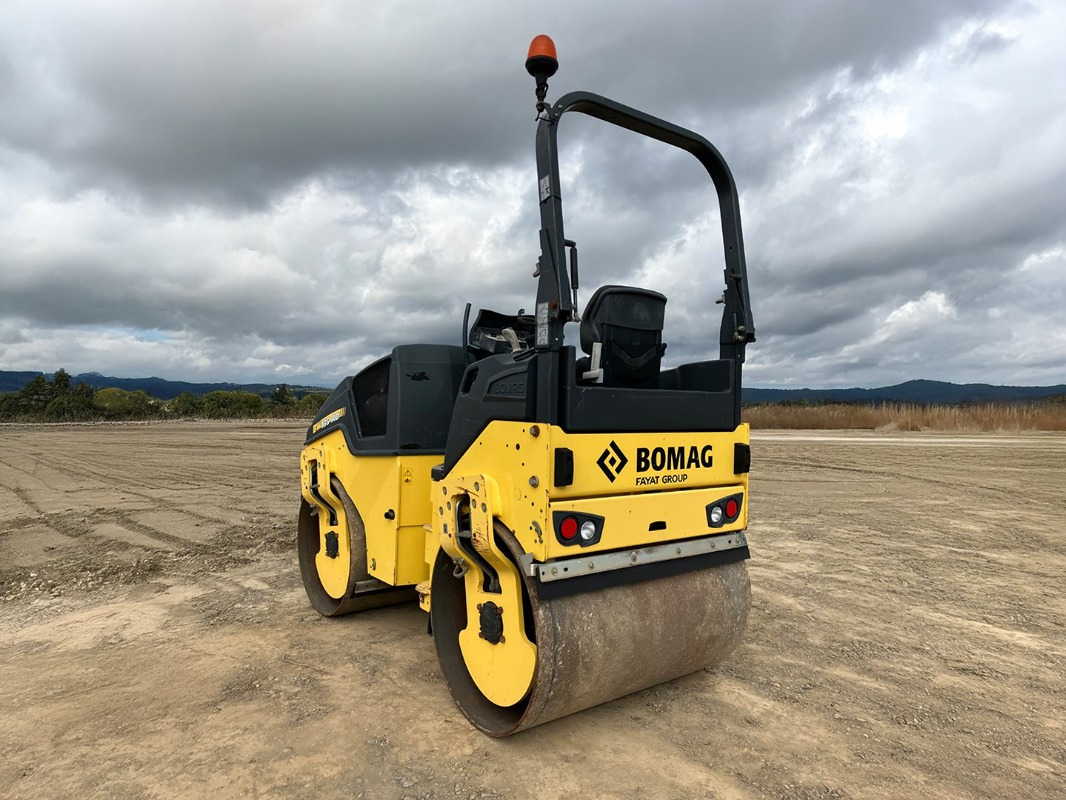 Rodillo BOMAG DE BW 135 AD-5  Stage IIIa/Tier 4i: foto 18
