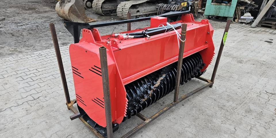 Nowy mulcher leśny GIYI bęben 181 cm 50 zębów Bobcat mini ładowarka - Trituradora forestal: foto 2 Nowy mulcher leśny GIYI bęben 181 cm 50 zębów Bobcat mini ładowarka - Trituradora forestal: foto 2