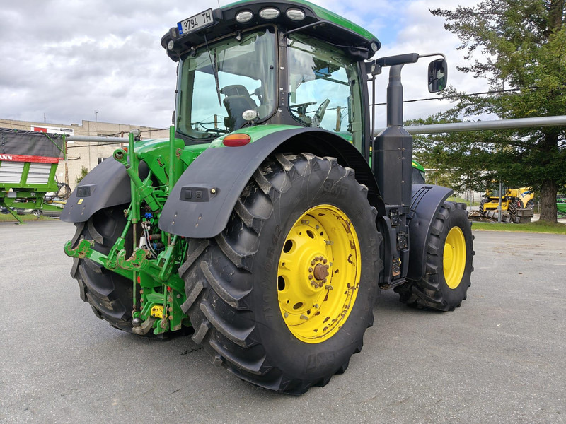 John Deere 7290R e23 - Tractor: foto 3 John Deere 7290R e23 - Tractor: foto 3