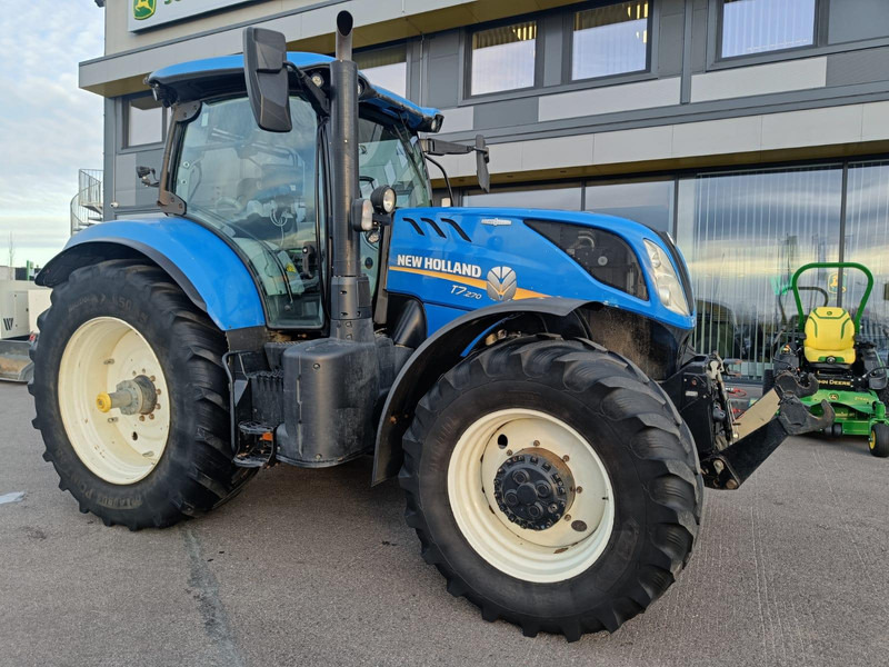 New Holland T7.270 AC - Tractor: foto 1 New Holland T7.270 AC - Tractor: foto 1