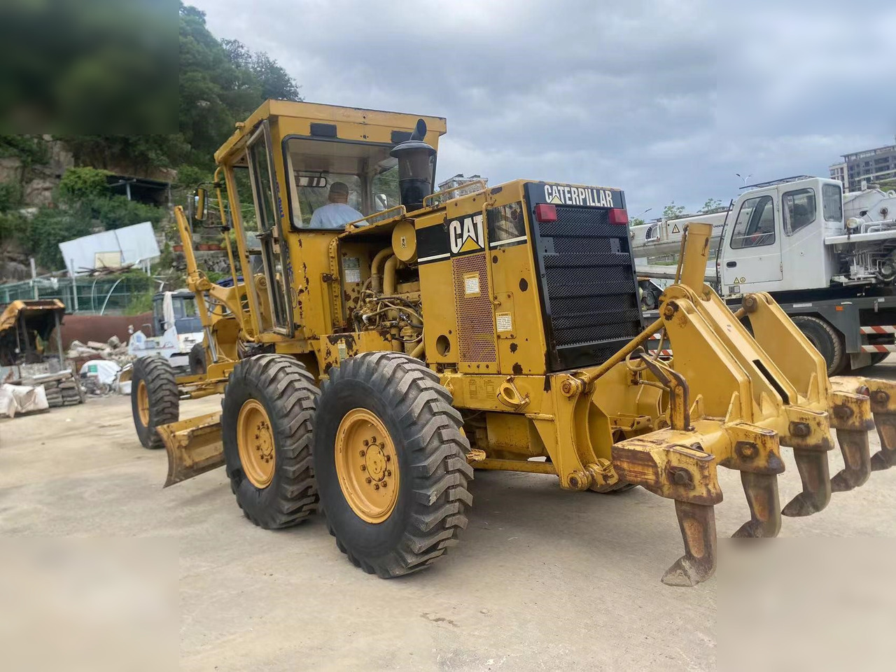 CATERPILLAR 140H - Grader: foto 1 CATERPILLAR 140H - Grader: foto 1