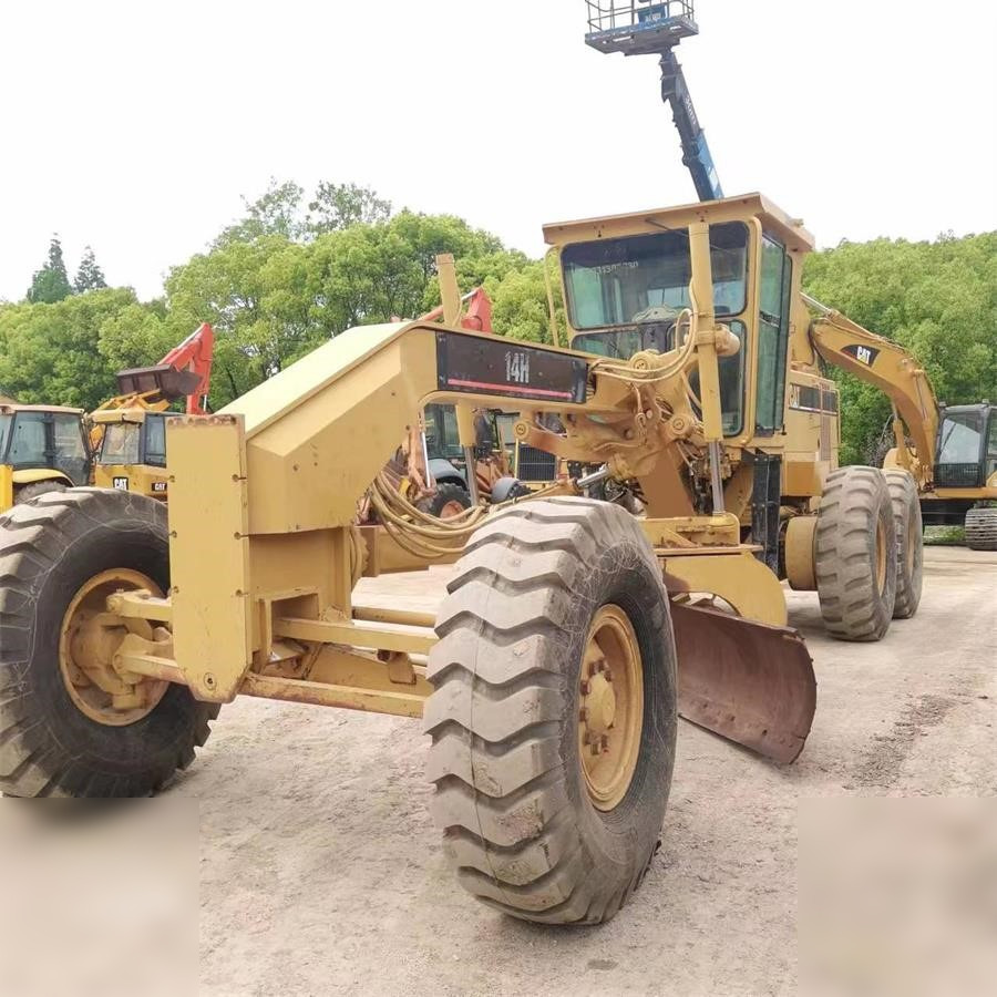 CATERPILLAR 14H - Grader: foto 2 CATERPILLAR 14H - Grader: foto 2