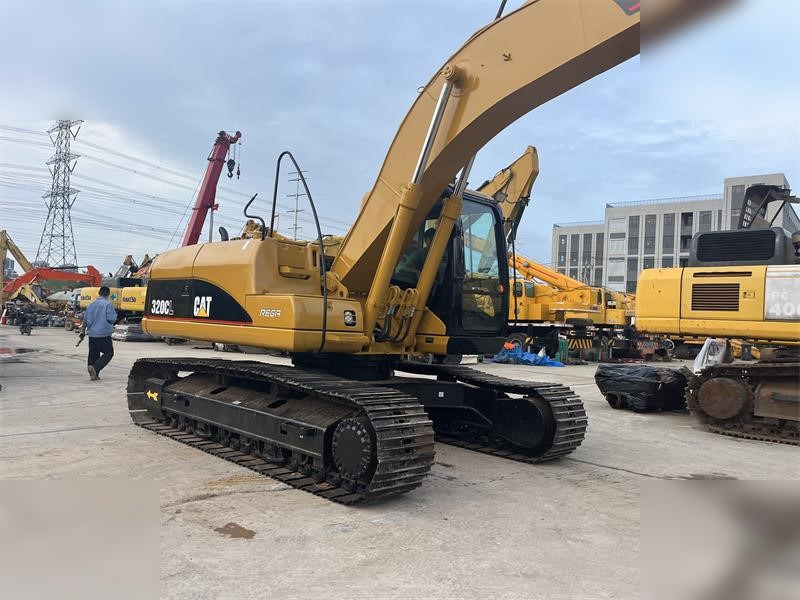 CATERPILLAR 320CL - Excavadora de cadenas: foto 3 CATERPILLAR 320CL - Excavadora de cadenas: foto 3