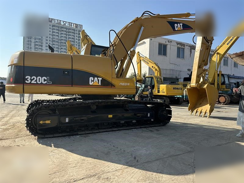 CATERPILLAR 320CL - Excavadora de cadenas: foto 1 CATERPILLAR 320CL - Excavadora de cadenas: foto 1