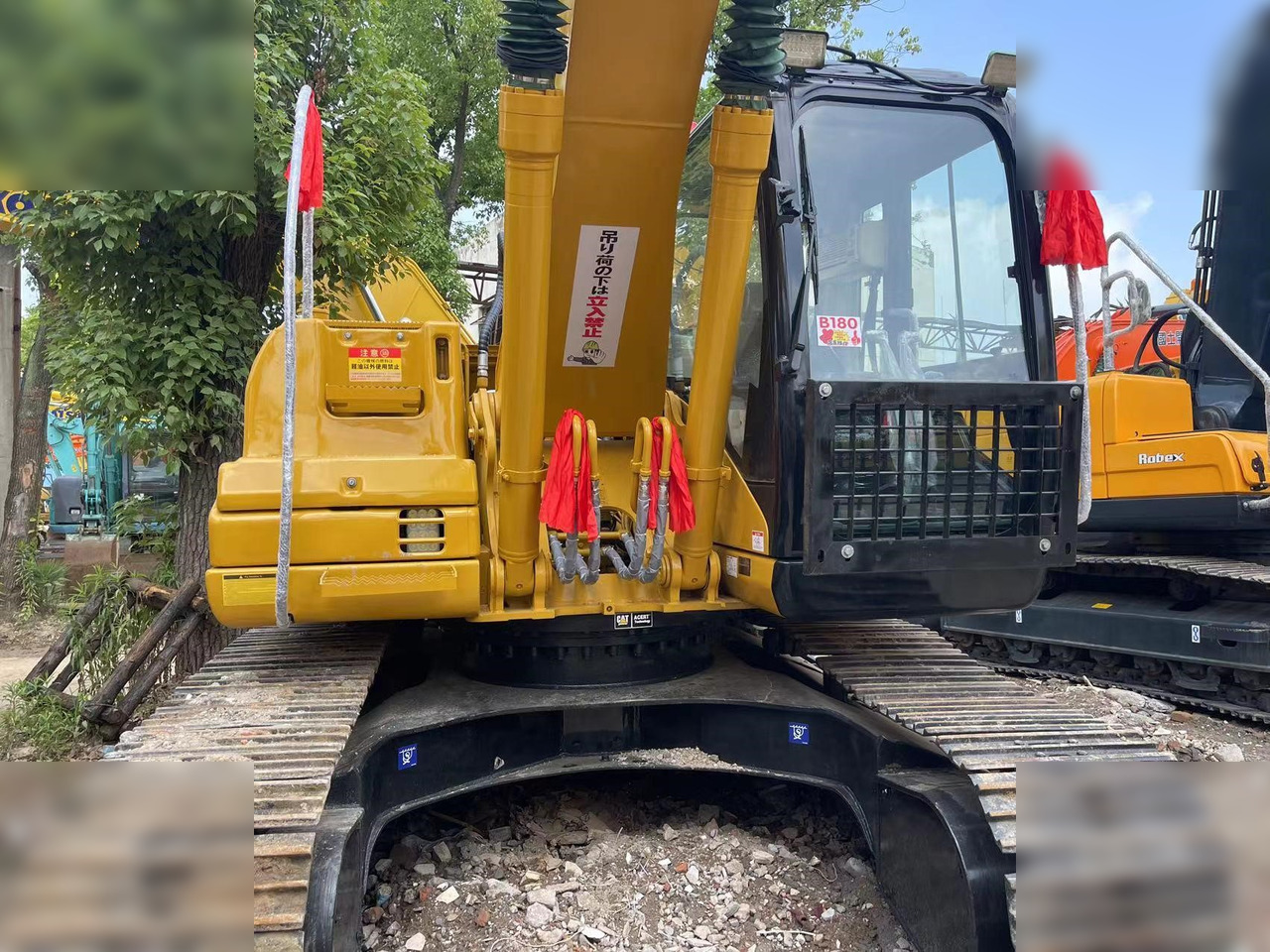 CATERPILLAR 320CL - Excavadora de cadenas: foto 2 CATERPILLAR 320CL - Excavadora de cadenas: foto 2