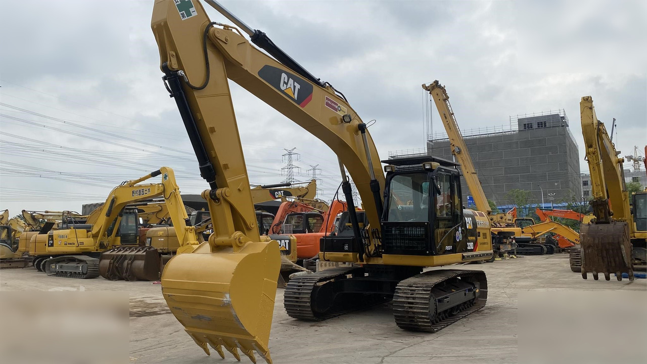 CATERPILLAR 320D - Excavadora de cadenas: foto 4 CATERPILLAR 320D - Excavadora de cadenas: foto 4