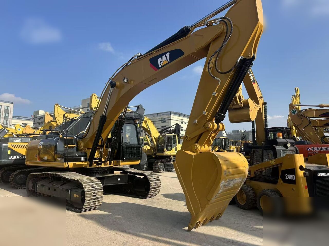 CATERPILLAR 330D - Excavadora de cadenas: foto 3 CATERPILLAR 330D - Excavadora de cadenas: foto 3