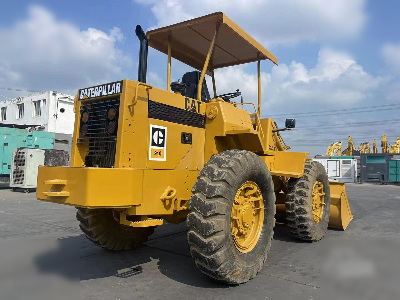 CATERPILLAR 910 - Cargadora de ruedas: foto 3 CATERPILLAR 910 - Cargadora de ruedas: foto 3