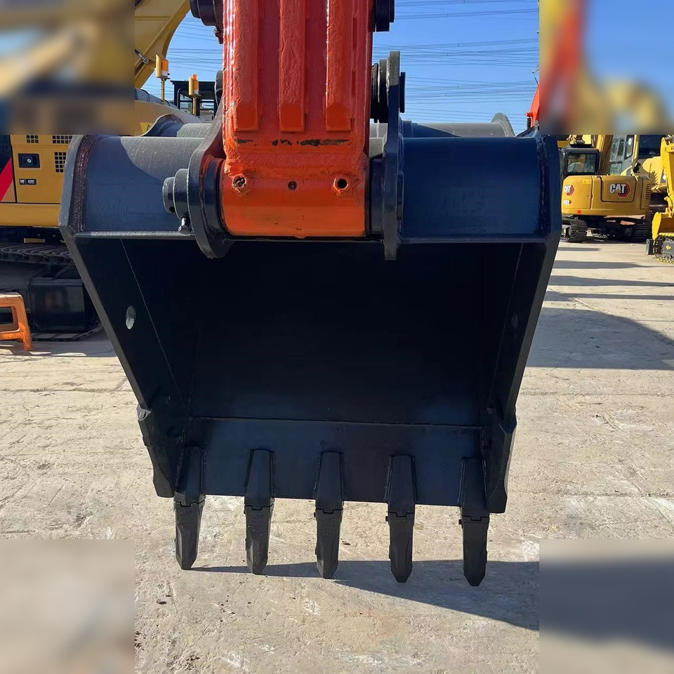Excavadora de cadenas DOOSAN DX260 LC: foto 8