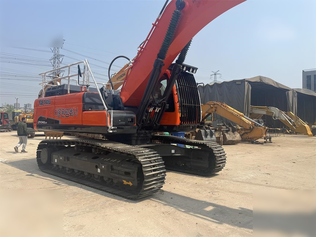 DOOSAN DX340 LCA - Excavadora de cadenas: foto 4 DOOSAN DX340 LCA - Excavadora de cadenas: foto 4