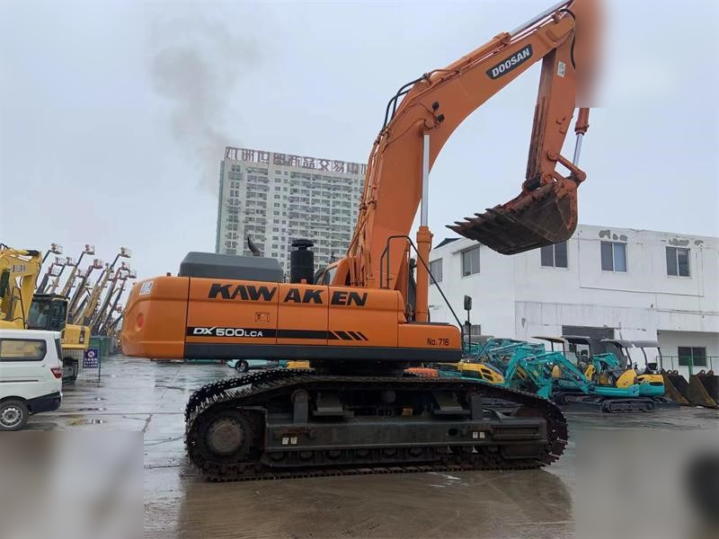 DOOSAN DX500 LCA - Excavadora de cadenas: foto 1 DOOSAN DX500 LCA - Excavadora de cadenas: foto 1