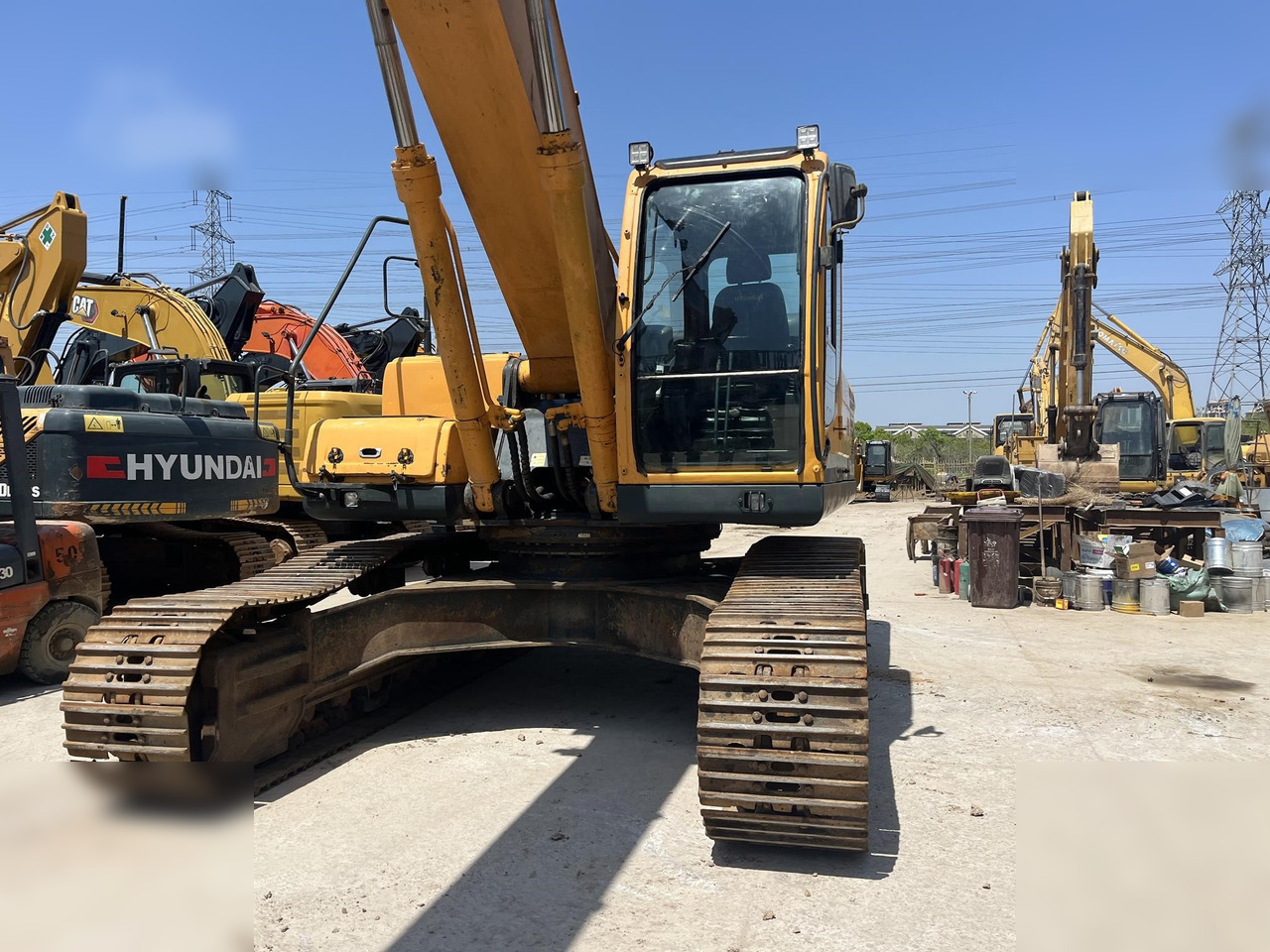 HYUNDAI ROBEX 330 LC-9S - Excavadora de cadenas: foto 4 HYUNDAI ROBEX 330 LC-9S - Excavadora de cadenas: foto 4