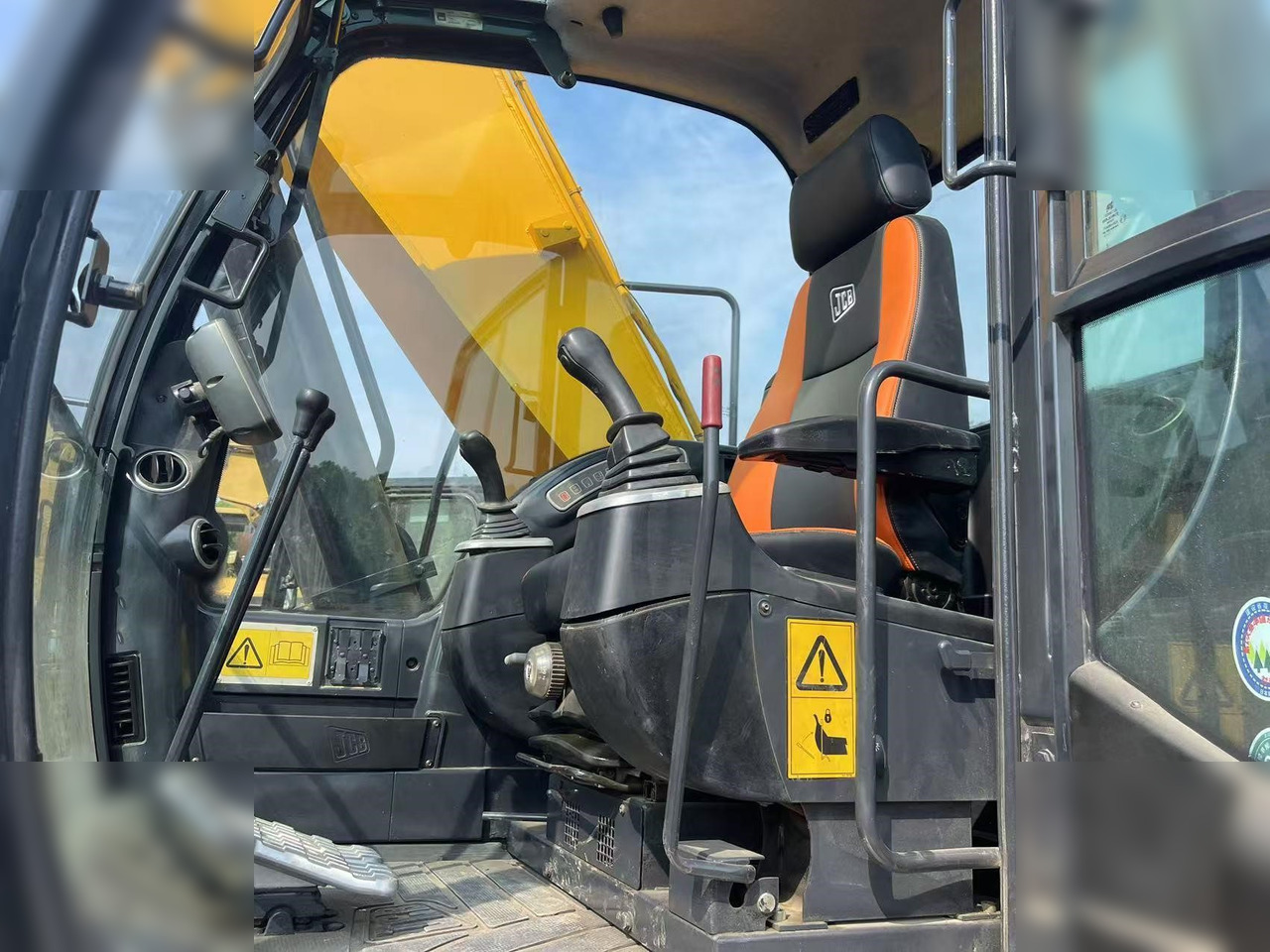 JCB JS220 LC - Excavadora de cadenas: foto 5 JCB JS220 LC - Excavadora de cadenas: foto 5
