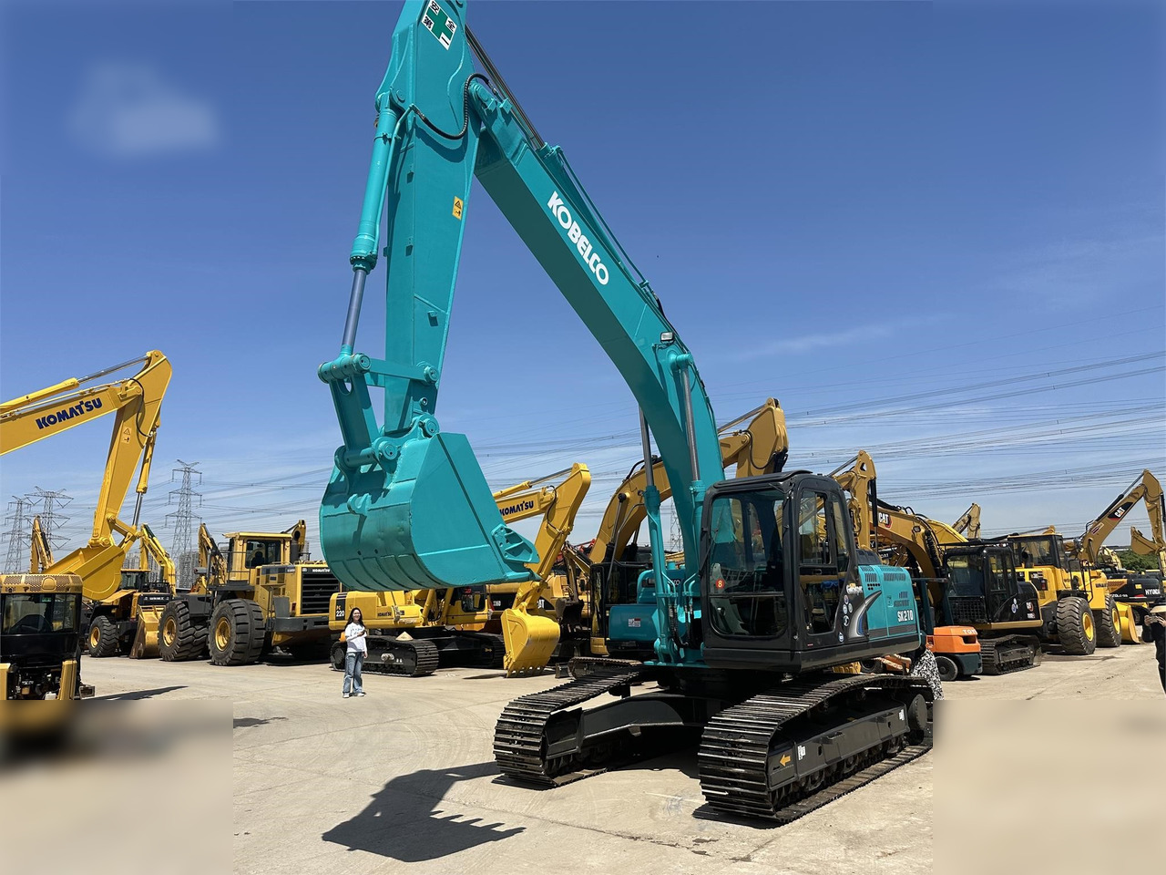 KOBELCO SK210 LC-8 - Excavadora de cadenas: foto 3 KOBELCO SK210 LC-8 - Excavadora de cadenas: foto 3