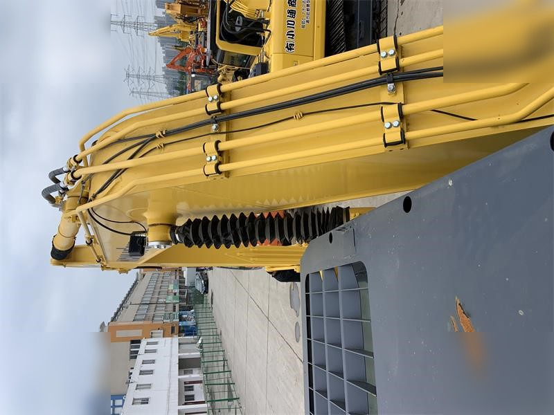 KOMATSU PC200-8 - Excavadora de cadenas: foto 5 KOMATSU PC200-8 - Excavadora de cadenas: foto 5