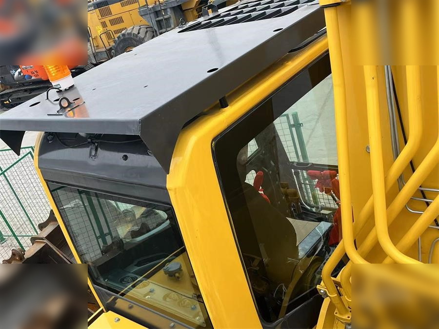 KOMATSU PC300-8 - Excavadora de cadenas: foto 5 KOMATSU PC300-8 - Excavadora de cadenas: foto 5